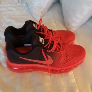 2017 mens Nike airmax brand new